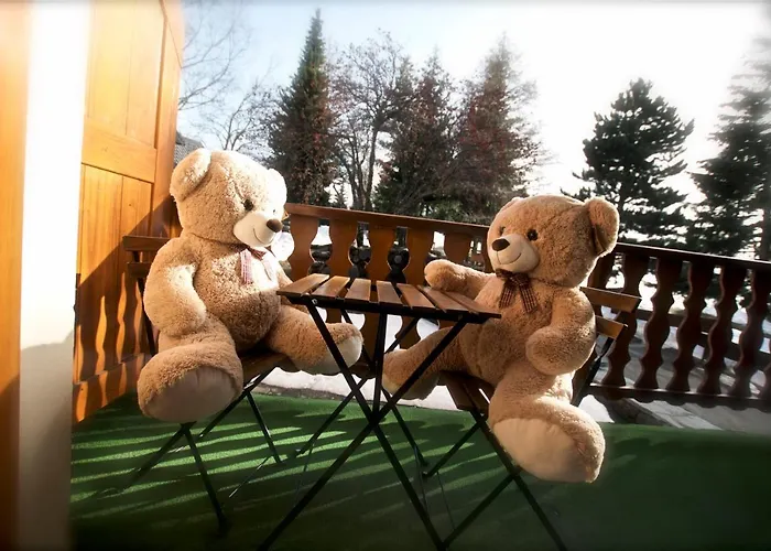 Готель Serre 2*