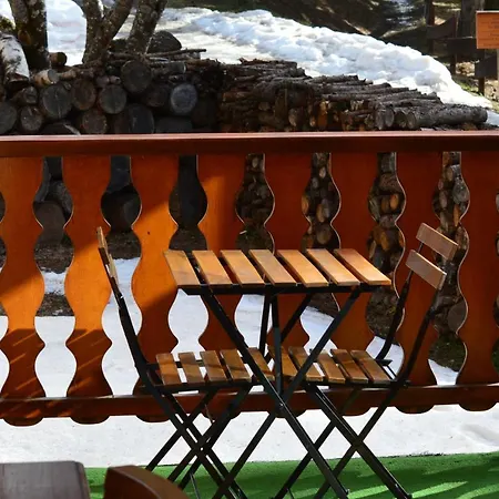 Ξενοδοχείο Serre 2*